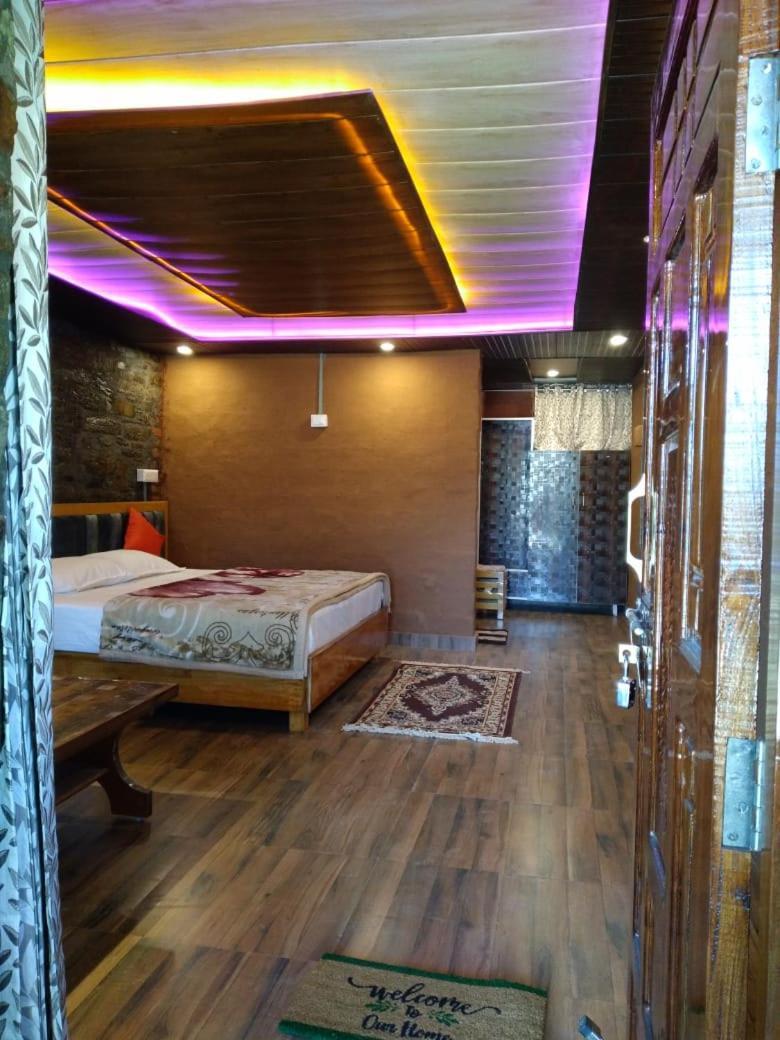 Nature Villaas Basa Homestay Pauri Екстериор снимка