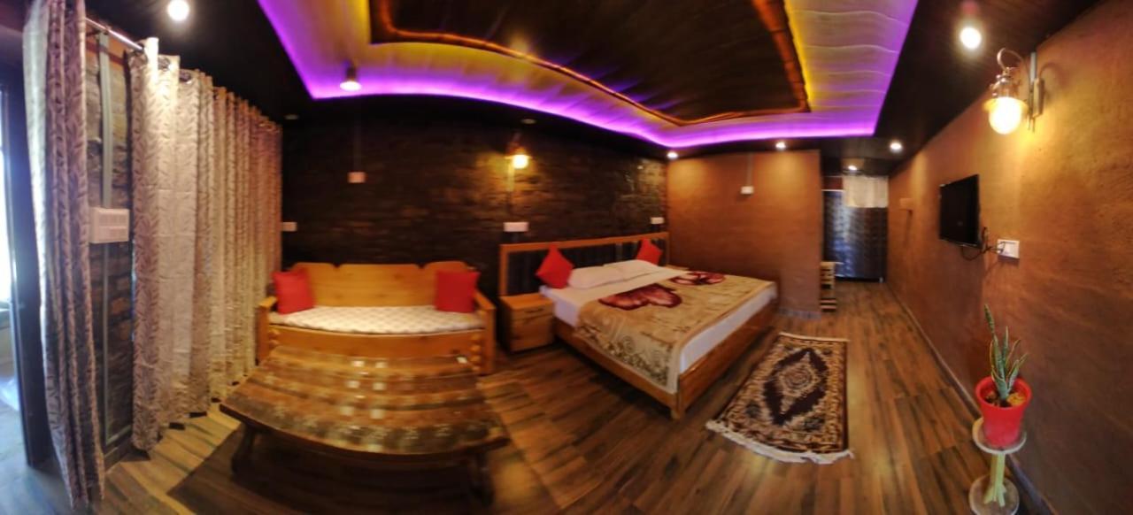 Nature Villaas Basa Homestay Pauri Екстериор снимка