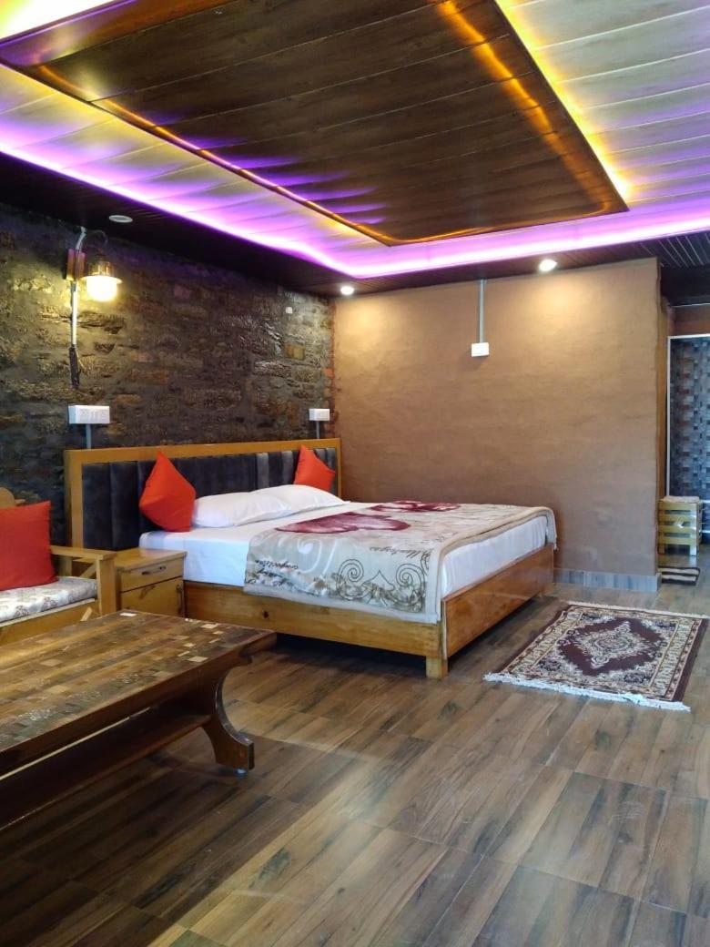 Nature Villaas Basa Homestay Pauri Екстериор снимка