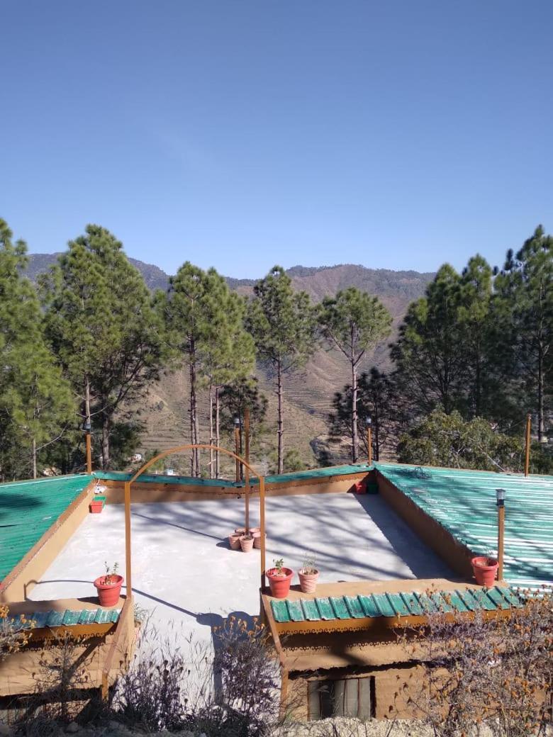 Nature Villaas Basa Homestay Pauri Екстериор снимка