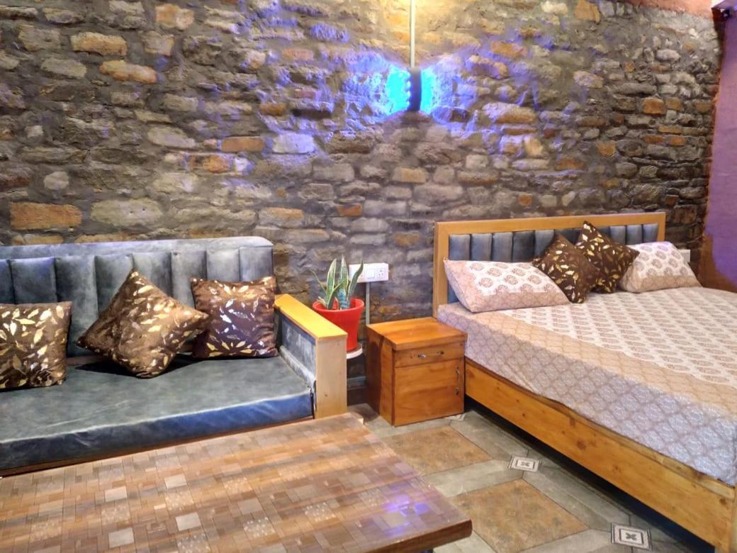Nature Villaas Basa Homestay Pauri Екстериор снимка