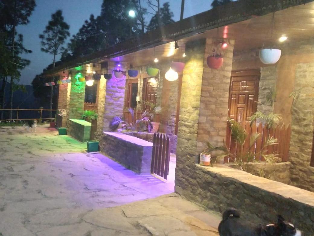 Nature Villaas Basa Homestay Pauri Екстериор снимка