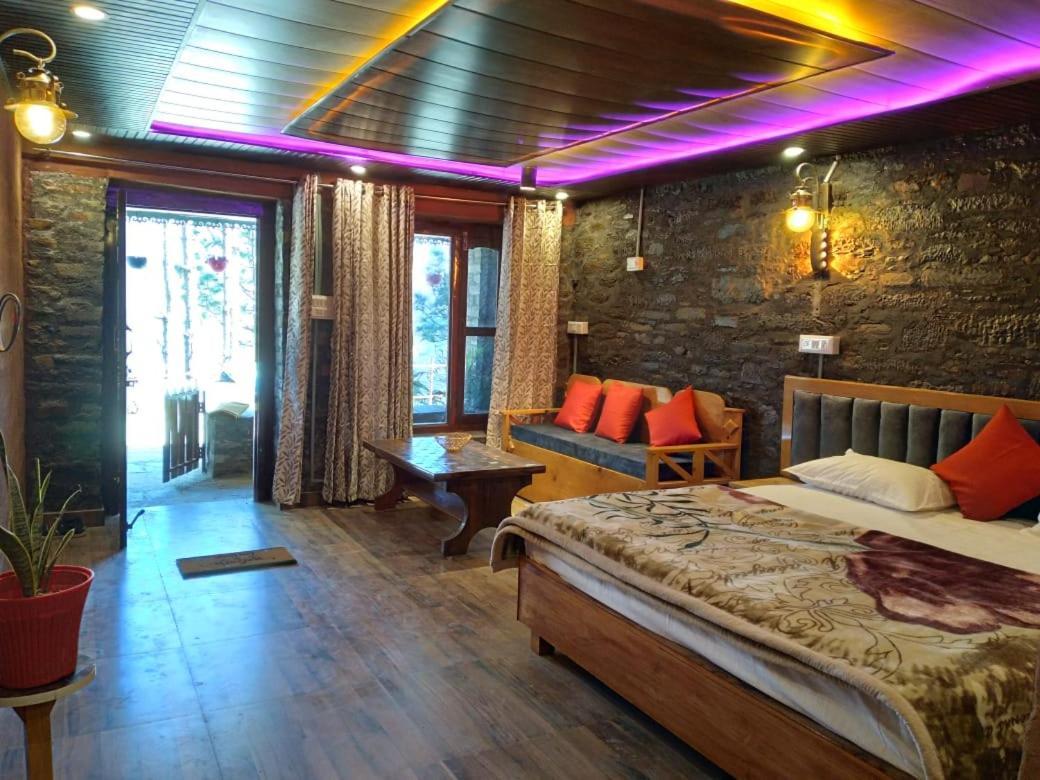 Nature Villaas Basa Homestay Pauri Екстериор снимка