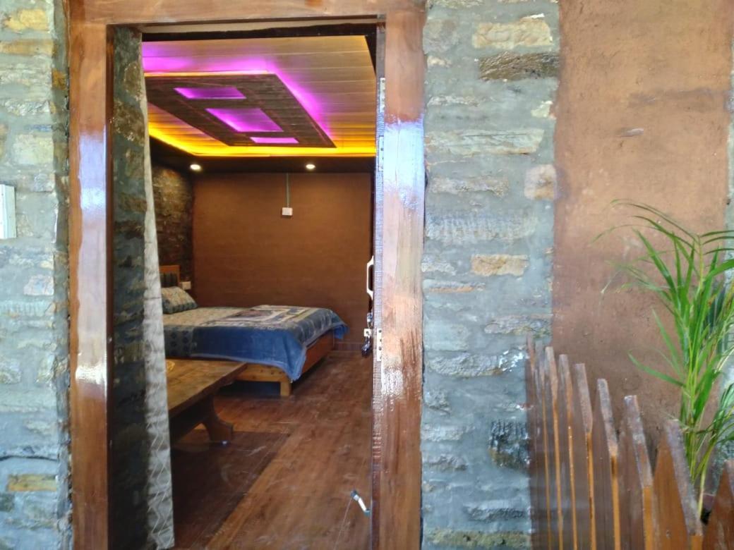 Nature Villaas Basa Homestay Pauri Екстериор снимка