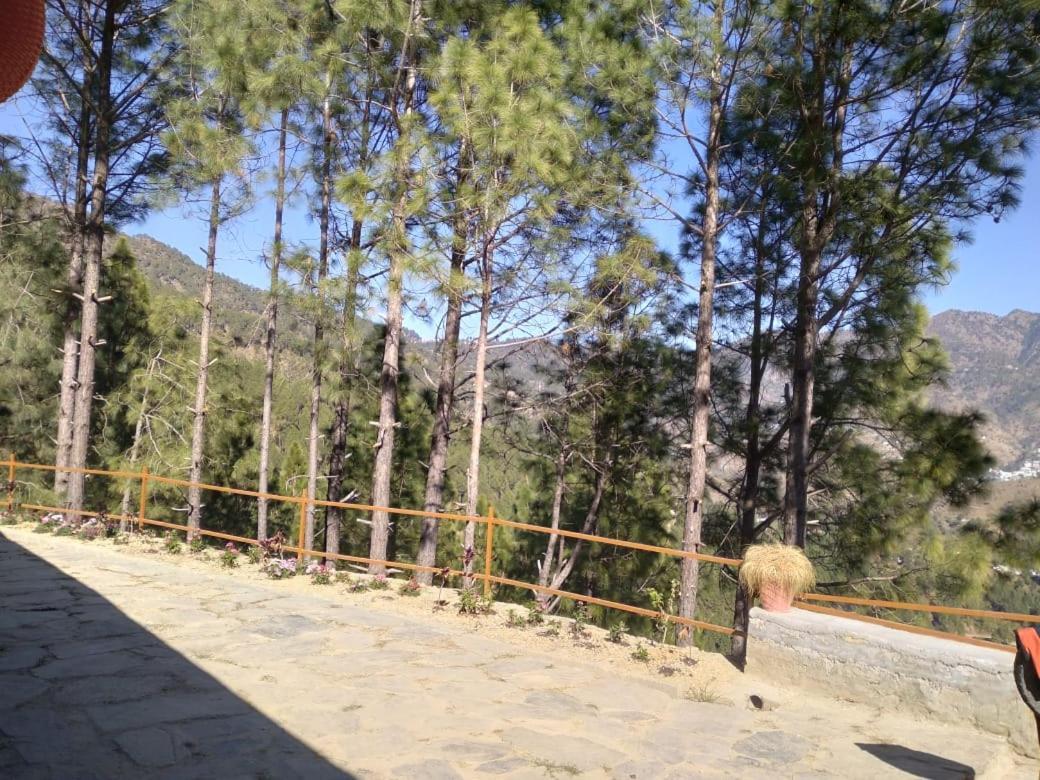 Nature Villaas Basa Homestay Pauri Екстериор снимка